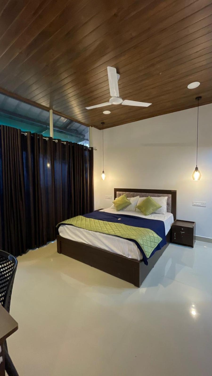 Idukki Dam View Resort ภายนอก รูปภาพ
