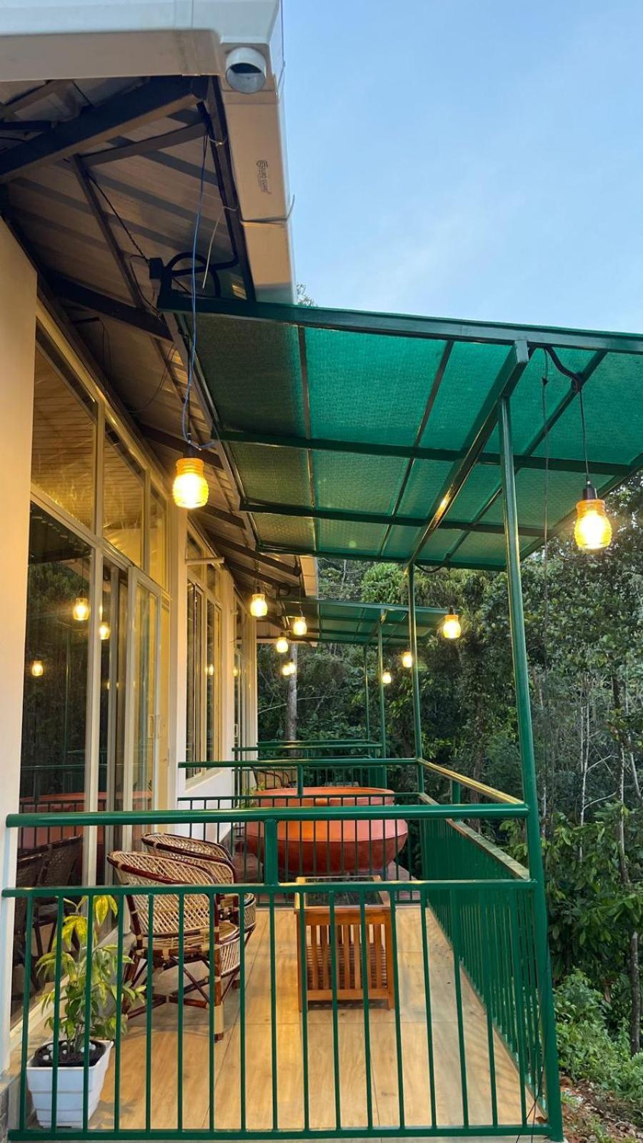 Idukki Dam View Resort ภายนอก รูปภาพ