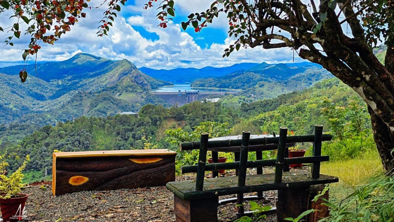 Idukki Dam View Resort ภายนอก รูปภาพ